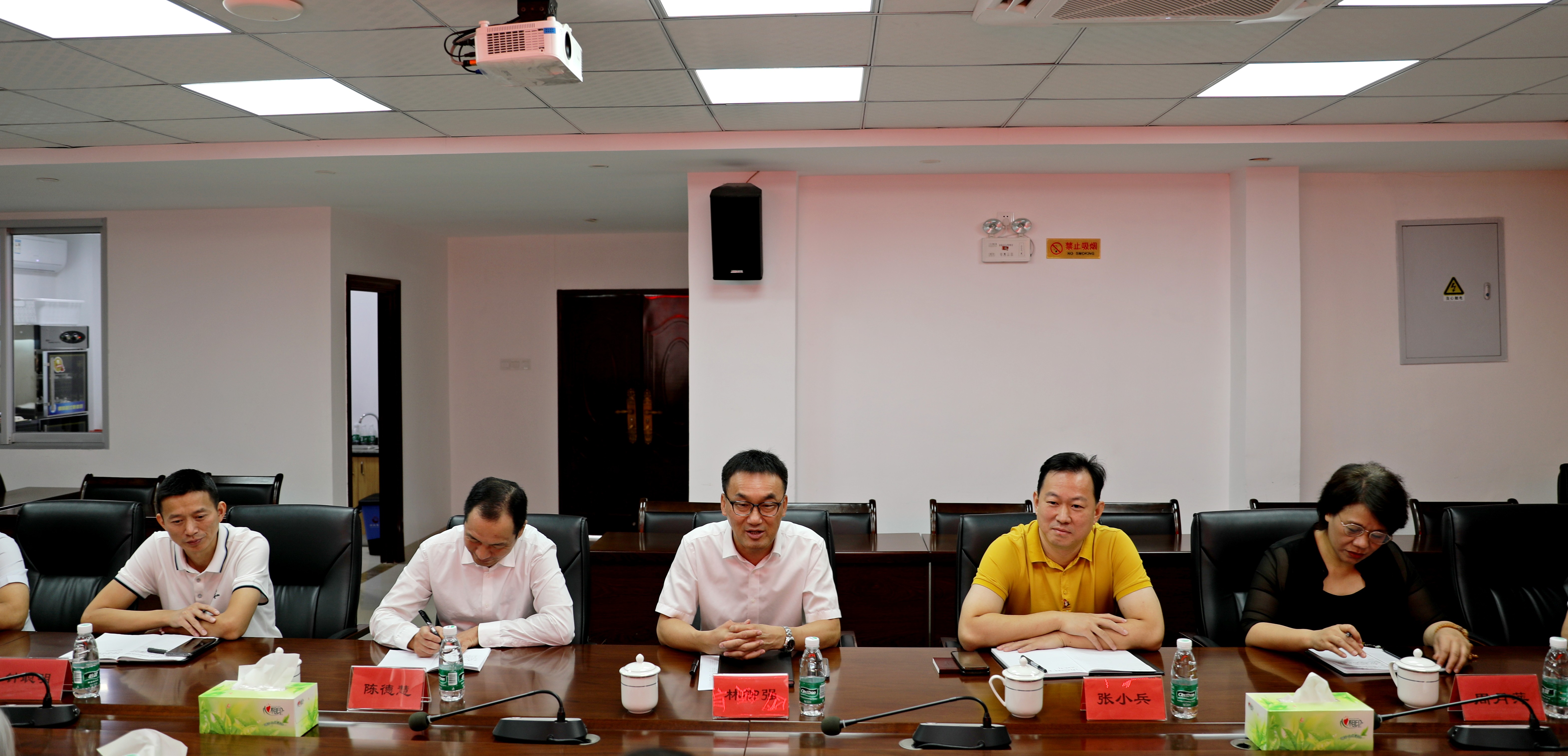 166727504581750.jpg 166727504581750.jpg