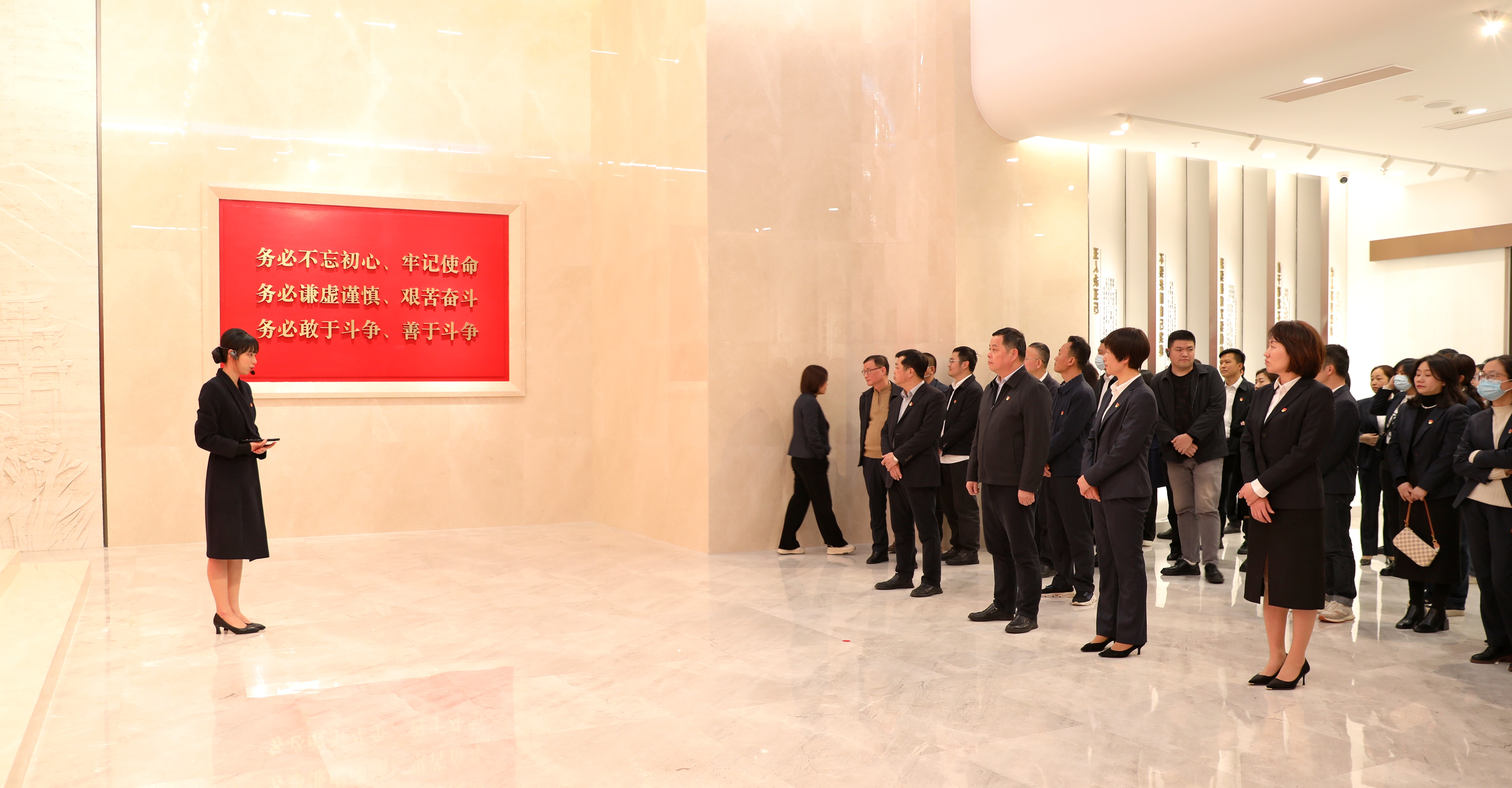 171072816223801.jpg 2J3A2521.jpg